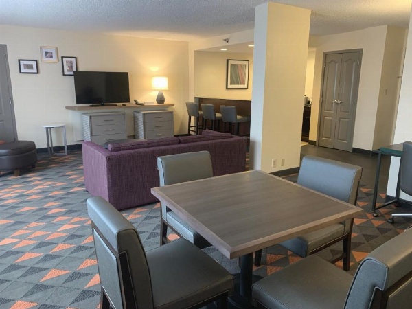 Holiday Inn Asheville - Biltmore West image 28